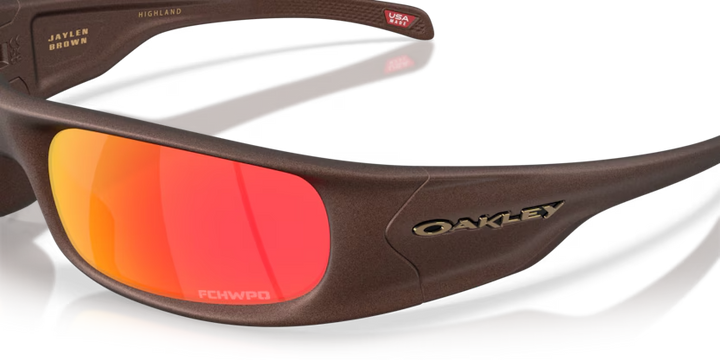 Oakley | OO9522 Highland | Corten Prizm ruby