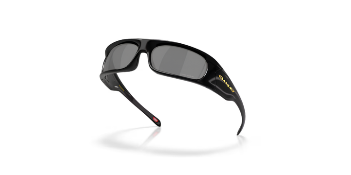 Oakley | OO9522 Highland | Black Prizm Black