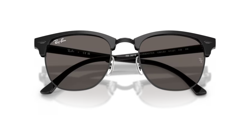Ray-Ban | RB3016 Clubmaster | Black on Black