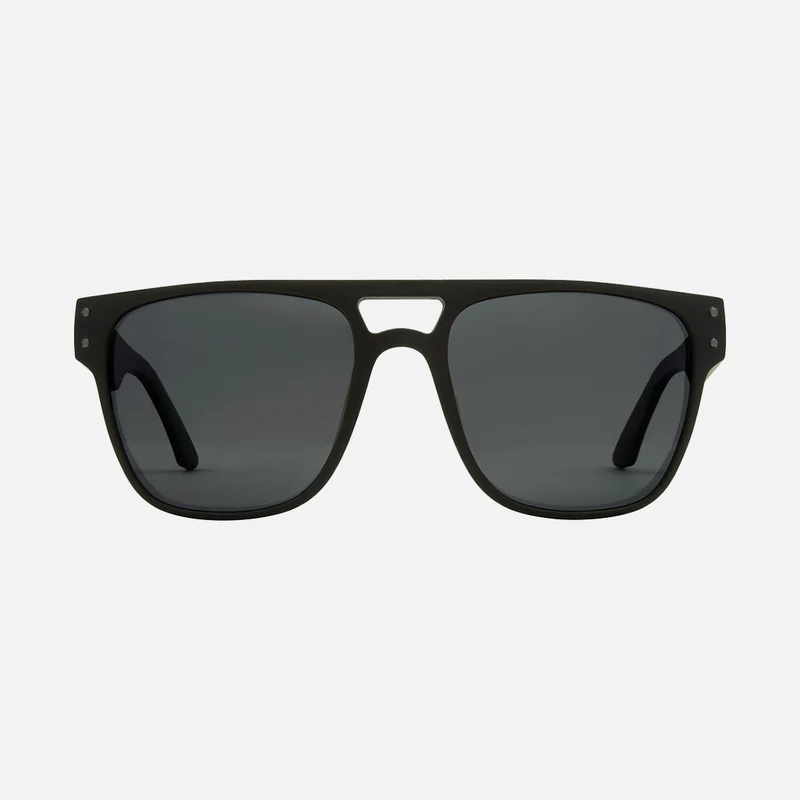 Carve | 27671 The Hub | Matte Black Grey Polarised